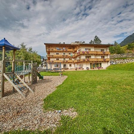 Johanneshof - Dein Mountain Wohlfuehlhotel Saalbach-Hinterglemm Exteriör bild