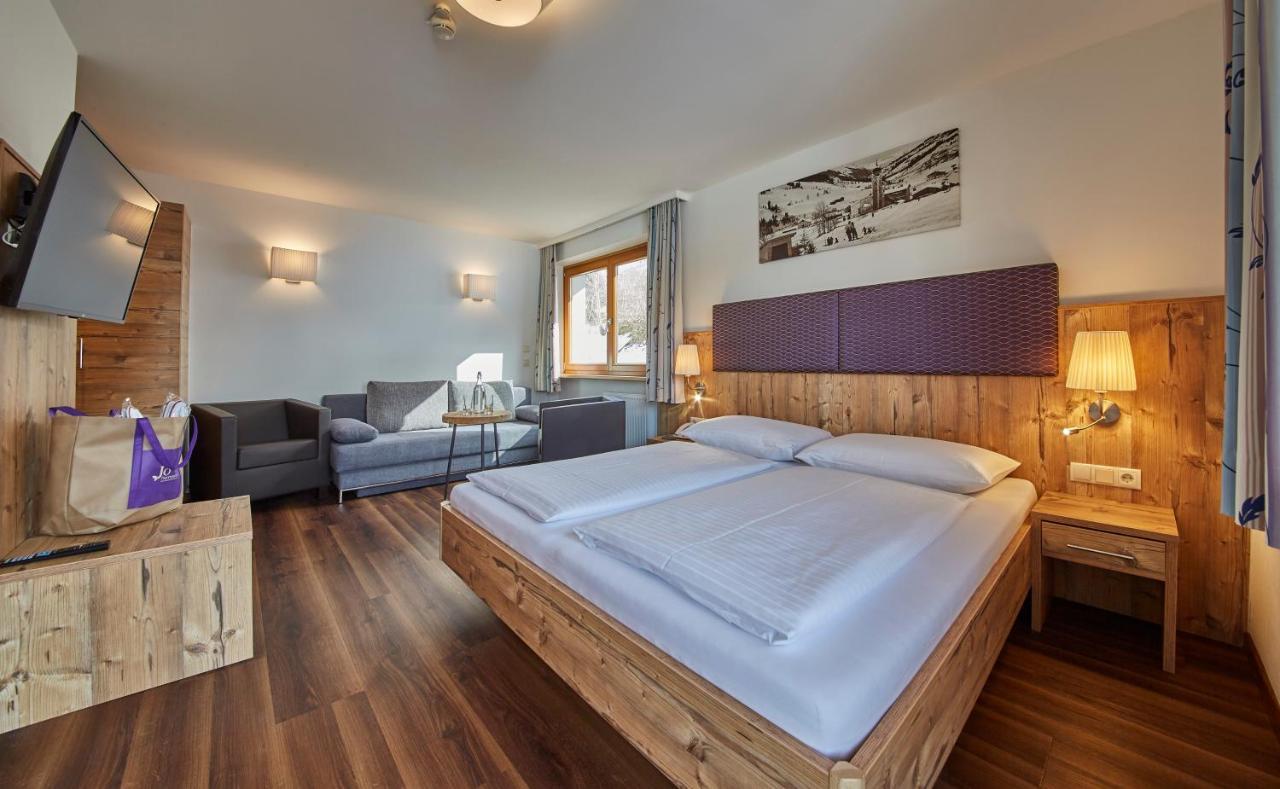 Johanneshof - Dein Mountain Wohlfuehlhotel Saalbach-Hinterglemm Exteriör bild