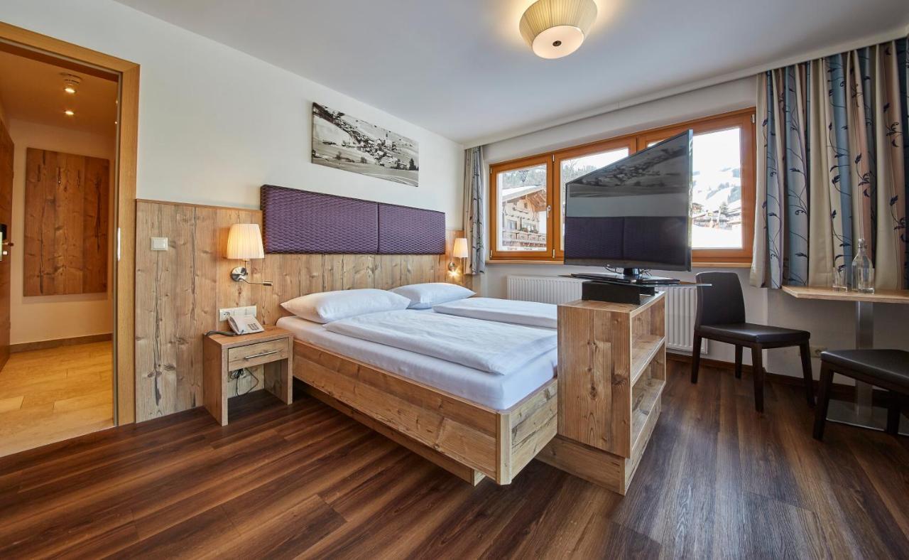 Johanneshof - Dein Mountain Wohlfuehlhotel Saalbach-Hinterglemm Exteriör bild