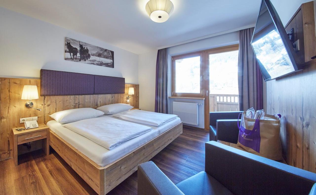 Johanneshof - Dein Mountain Wohlfuehlhotel Saalbach-Hinterglemm Exteriör bild