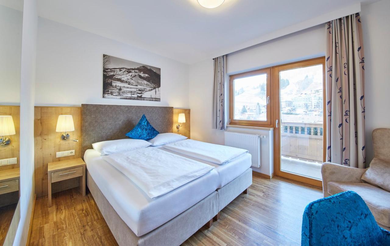 Johanneshof - Dein Mountain Wohlfuehlhotel Saalbach-Hinterglemm Exteriör bild